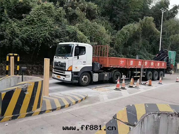 軸重(zhòng)式動(dòng)态汽車衡